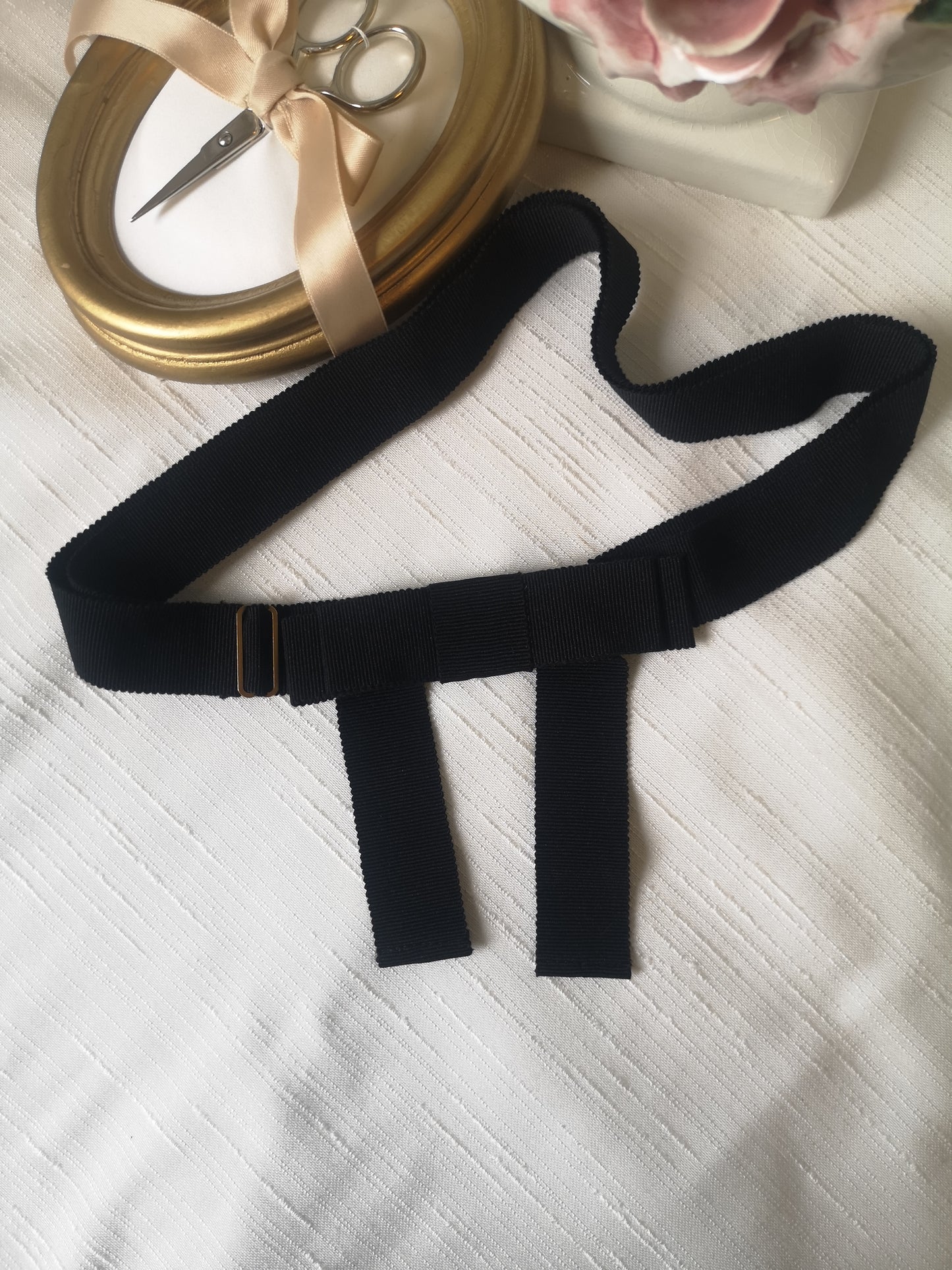 Black Bow Belt